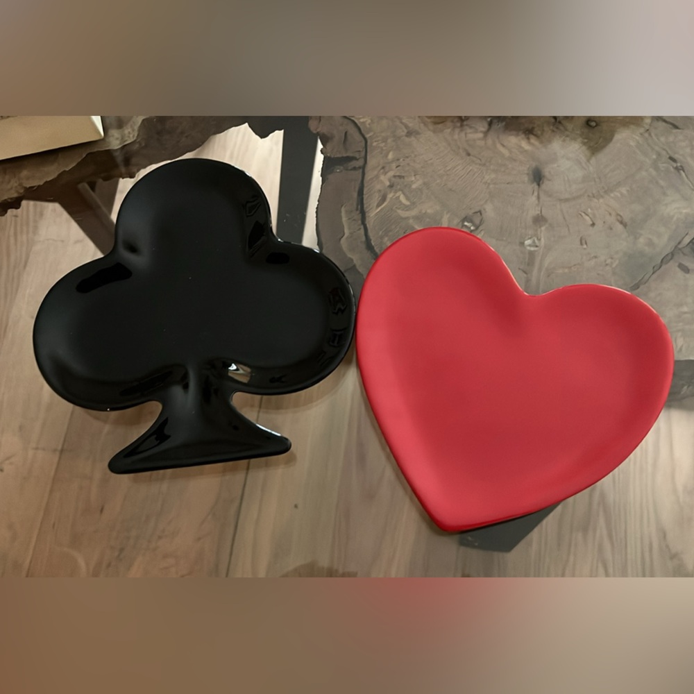 Deal Me In Plate Set - Picture 2 of 8